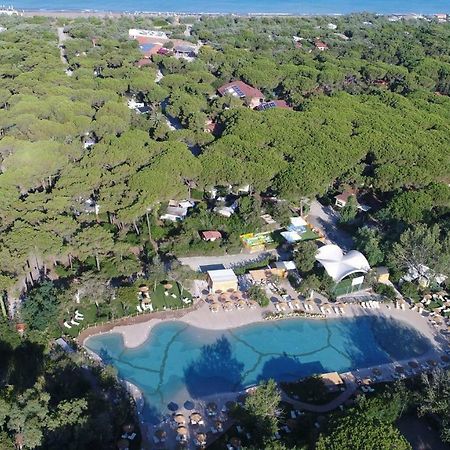 Camping Village Le Esperidi Marina Di Bibbona Extérieur photo