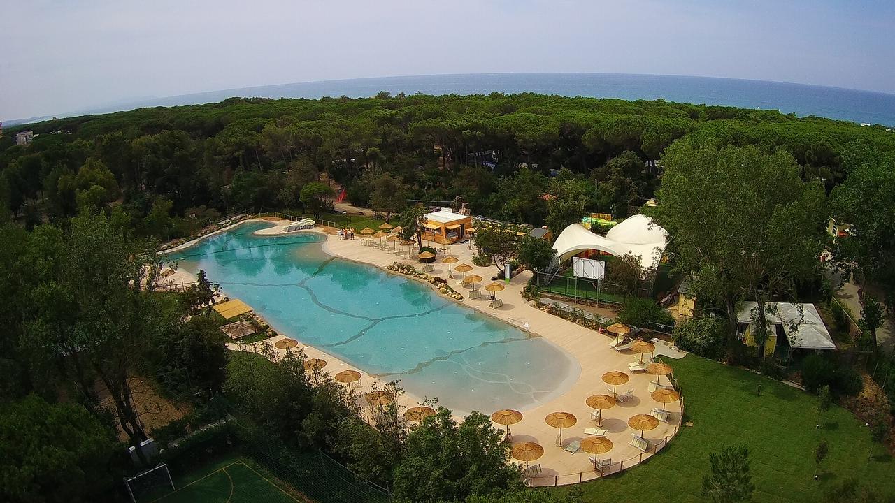 Camping Village Le Esperidi Marina Di Bibbona Extérieur photo