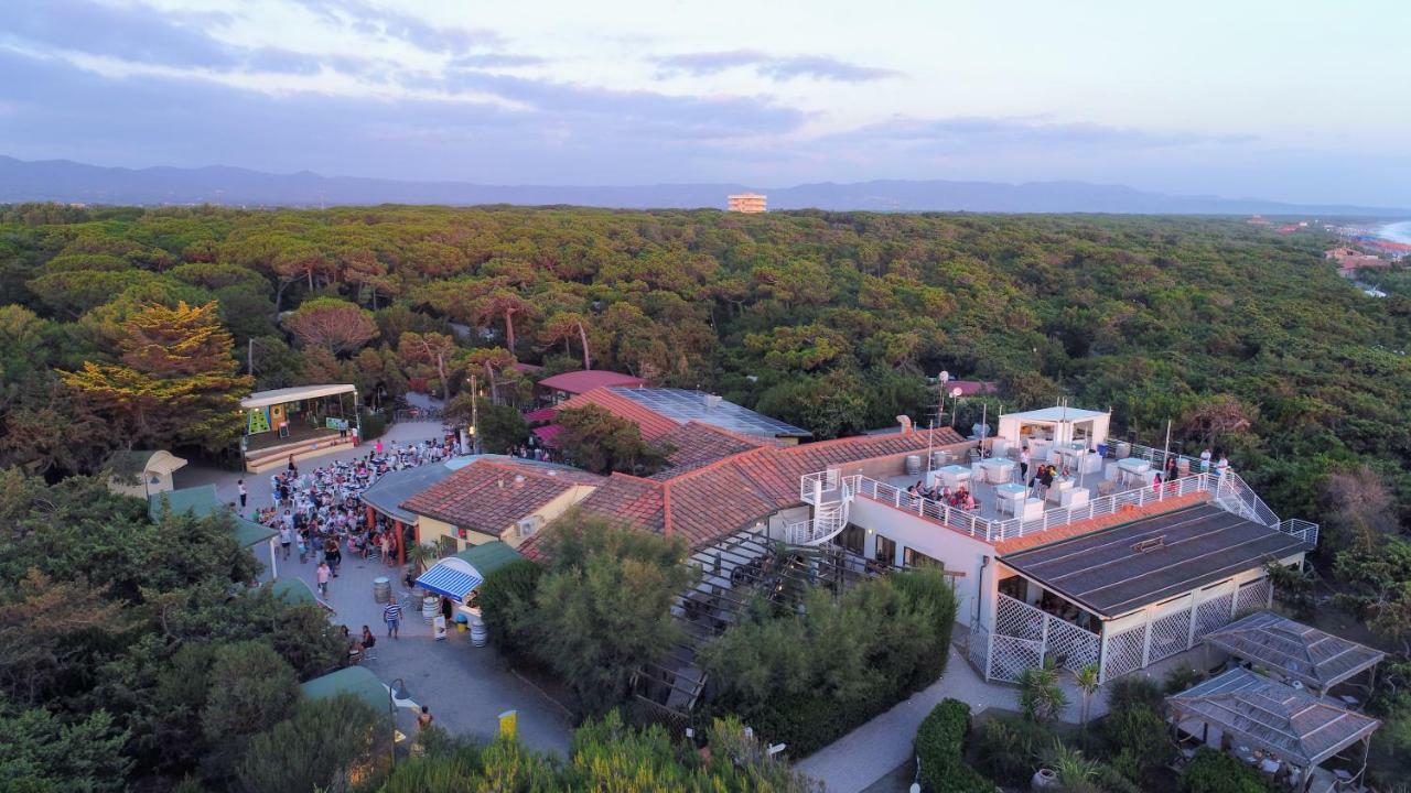 Camping Village Le Esperidi Marina Di Bibbona Extérieur photo